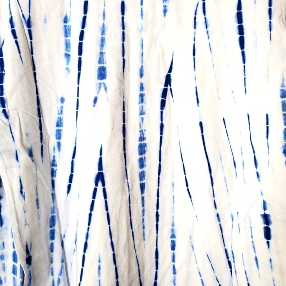 Generation Love Josephine Indigo Tie Dye Top - Picture 15 of 16
